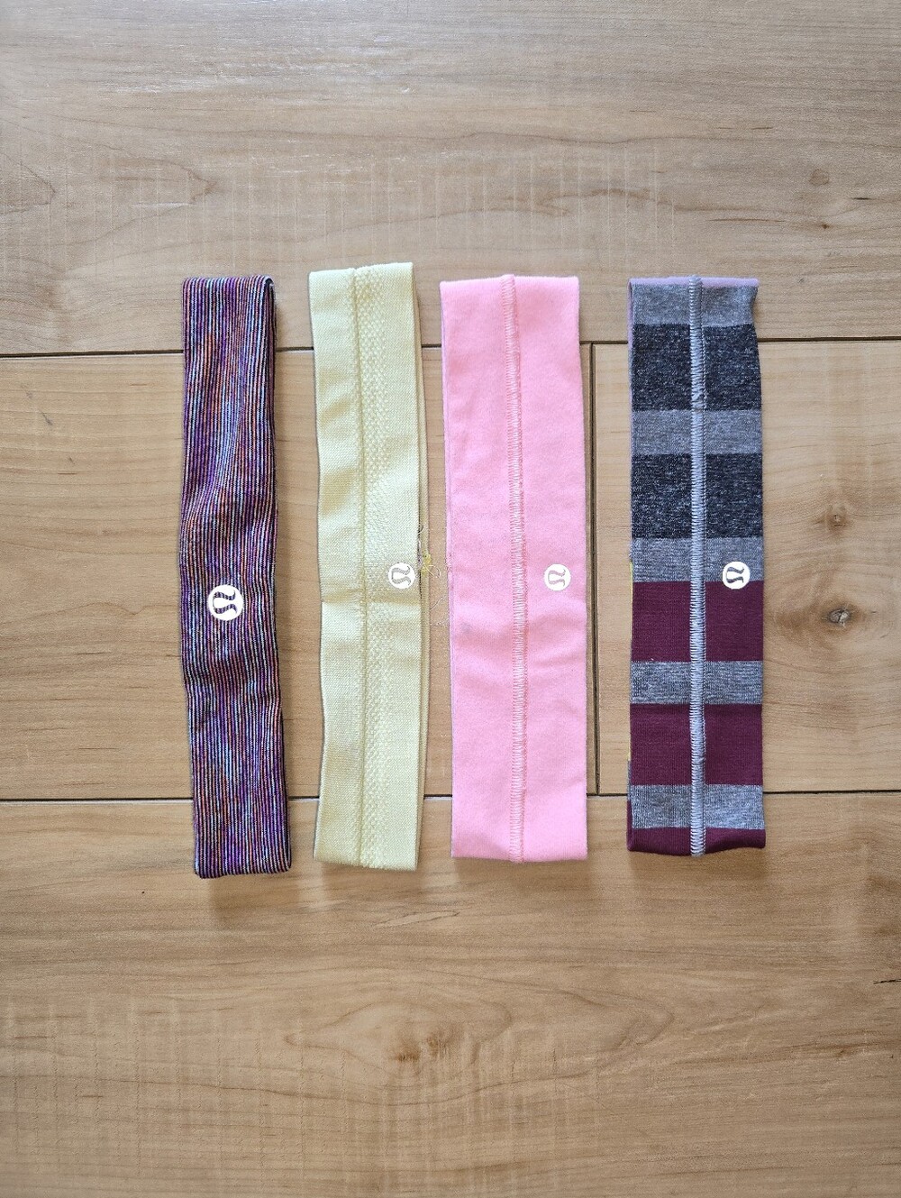 Lot Of 4 Lululemon headbands